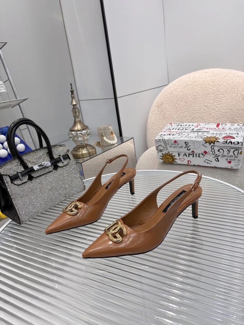 Gxccx Sandals Reliable 157137