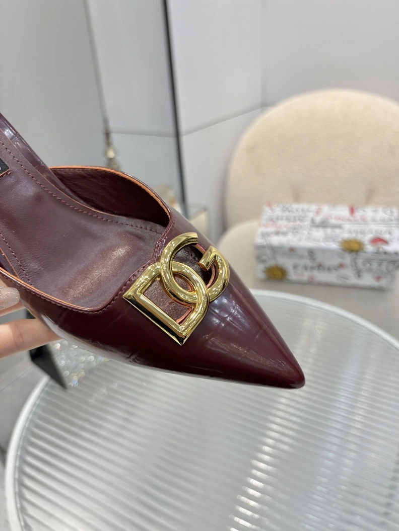 Gxccx Sandals Minimalist 157128