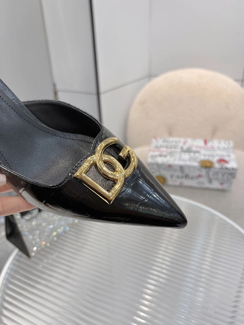 Popular Gxccx Sandals 157134