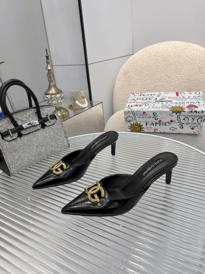 Popular Gxccx Sandals 157134