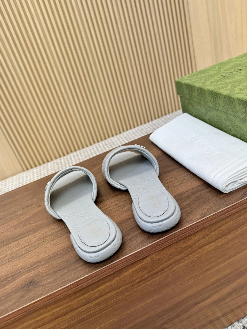 Gxccx Slippers Stylish 157041