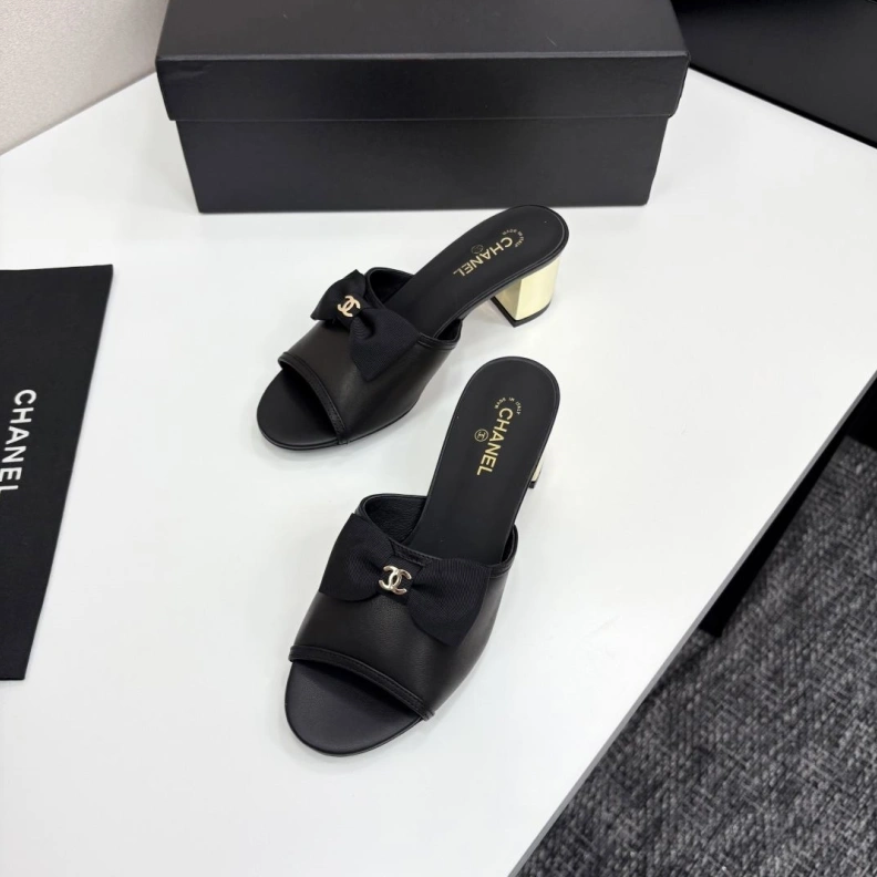Chxnxl Slippers Timeless 118846