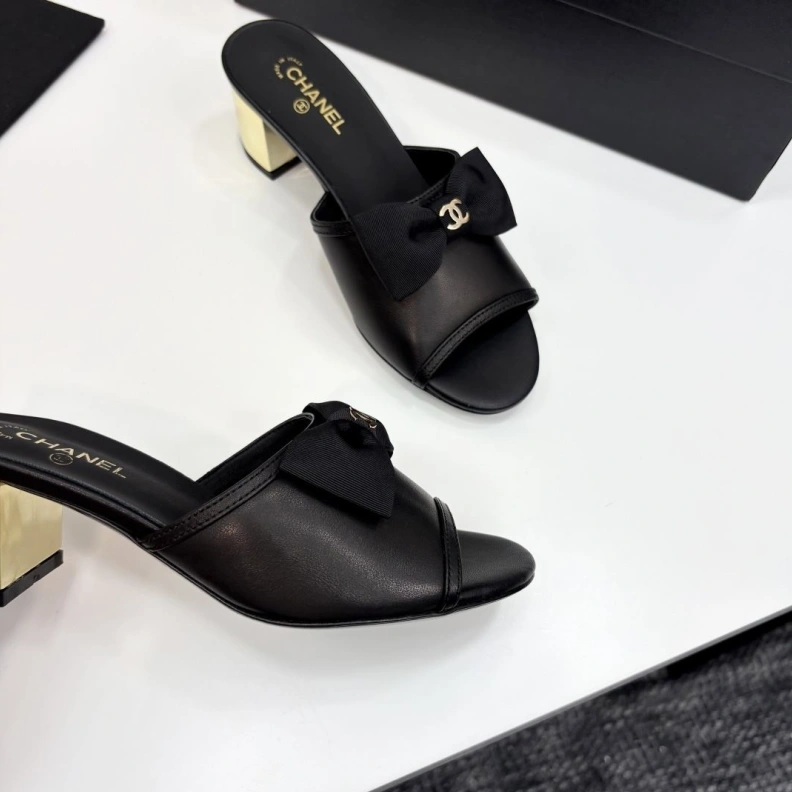 Chxnxl Slippers Timeless 118846