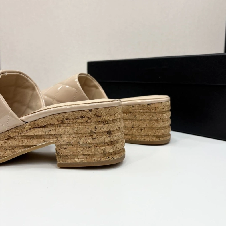 Sophisticated Chxnxl Slippers 118843