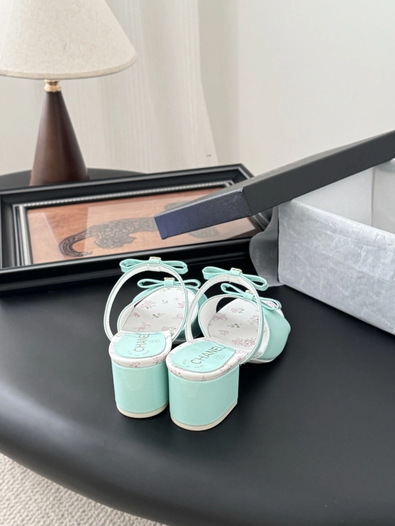 Chxnxl Sandals ModernLook 119095