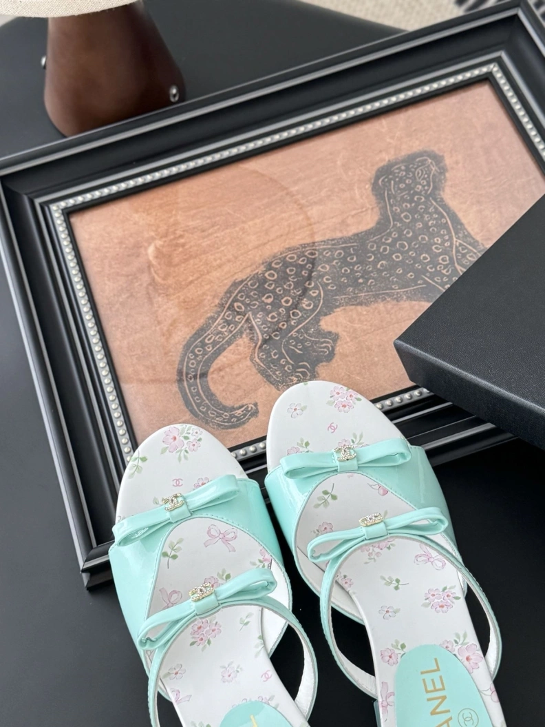 Chxnxl Sandals ModernLook 119095