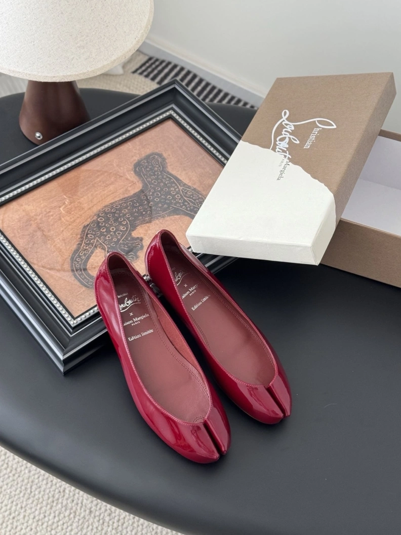 Minimalist Othxr flat shoes 212219
