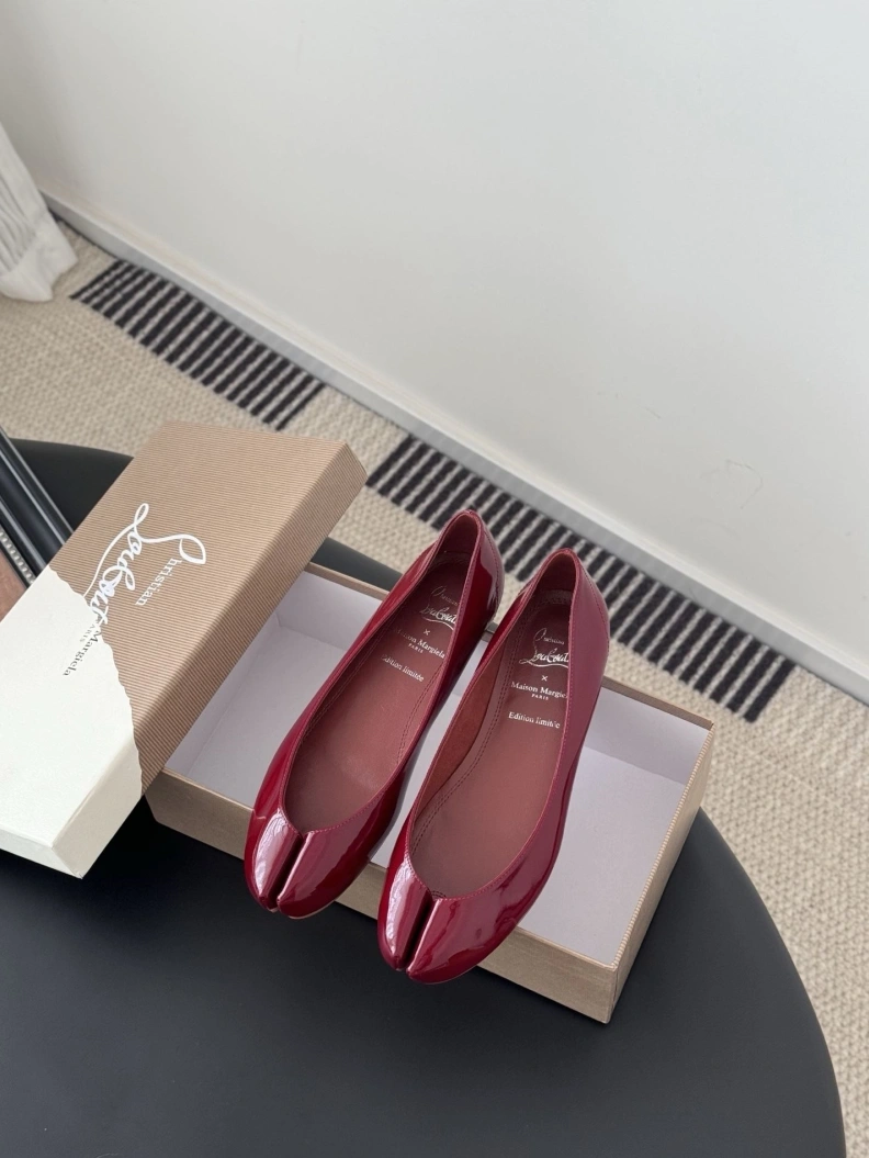 Minimalist Othxr flat shoes 212219