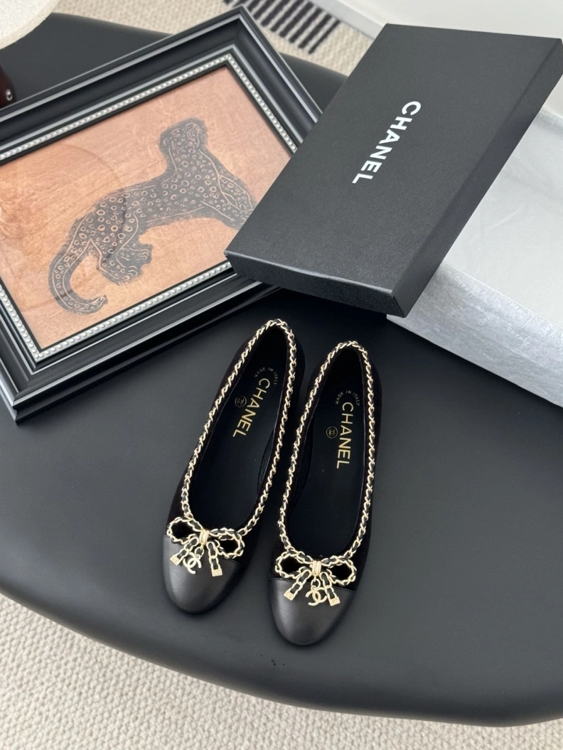 Soft Chxnxl Flat Shoes 119358