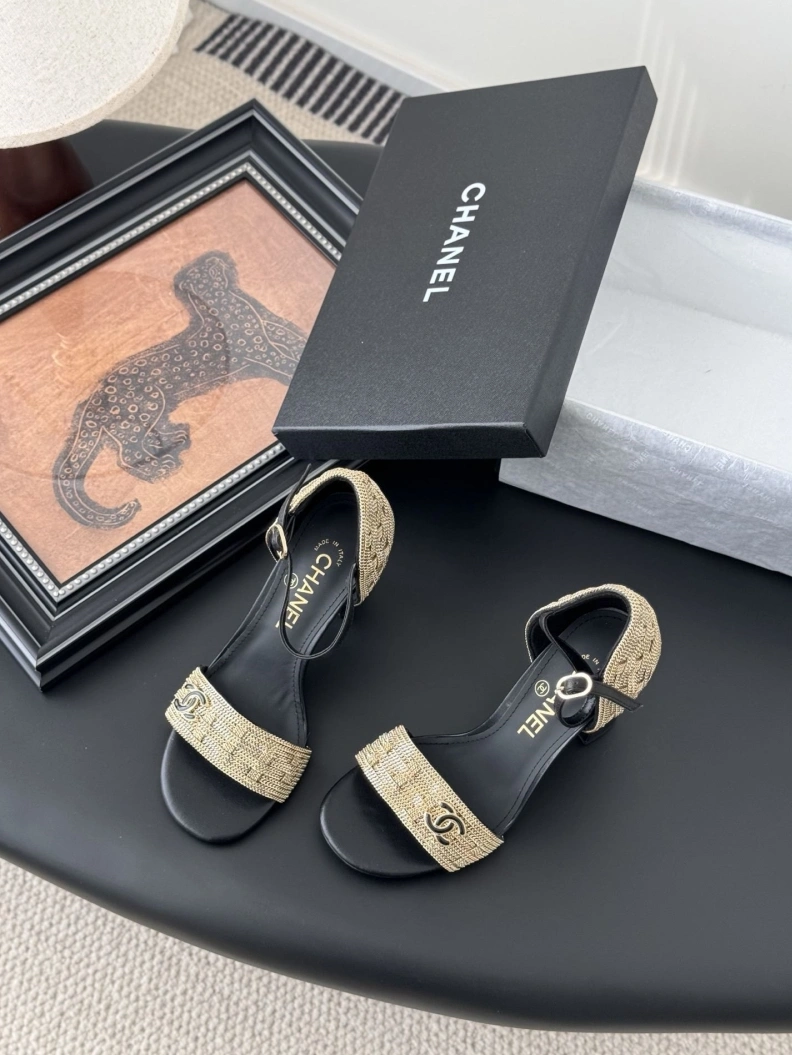 UrbanStyle Chxnxl Slippers 118815