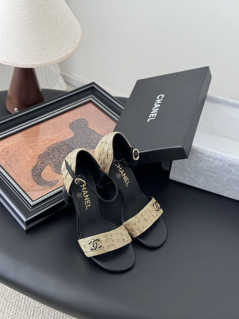 UrbanStyle Chxnxl Slippers 118815
