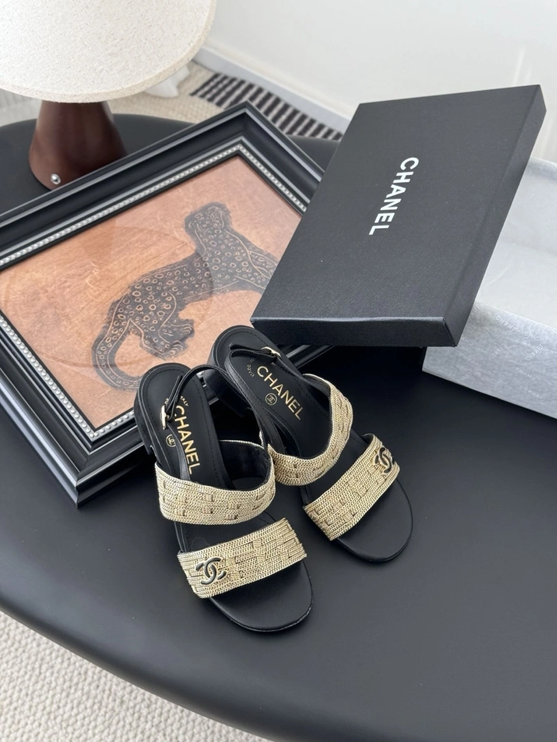 Chxnxl Slippers GoAnywhere 118824