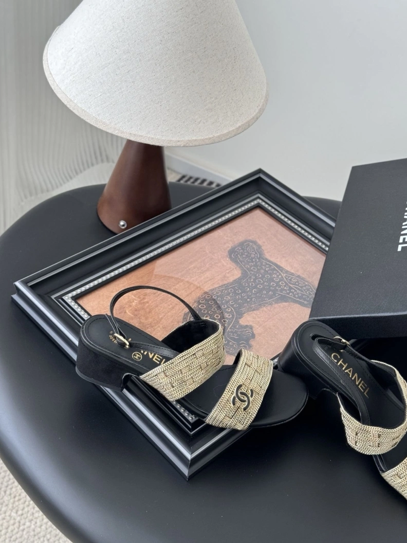 Chxnxl Slippers GoAnywhere 118824