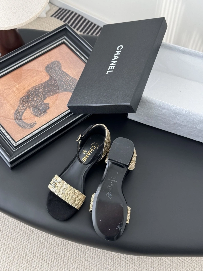 Chxnxl Slippers Sleek 118814
