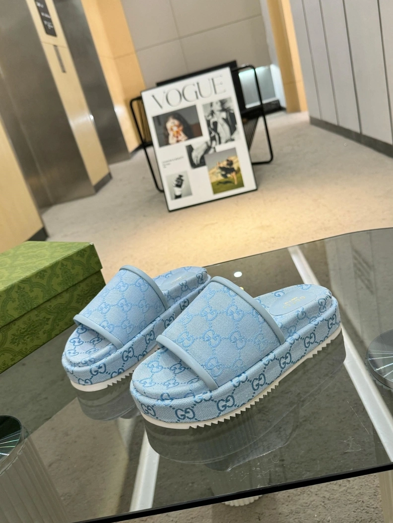 Refined Gxccx Slippers 157035