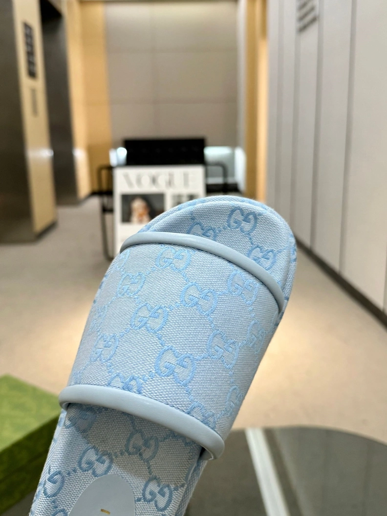 Refined Gxccx Slippers 157035