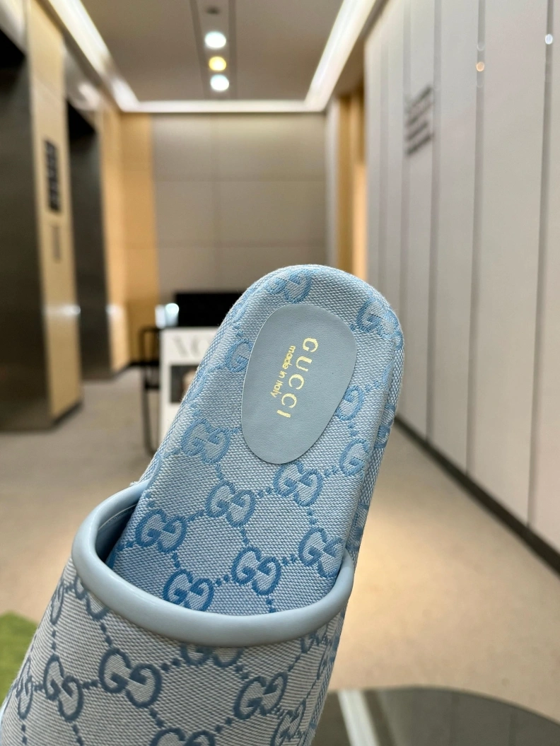 Refined Gxccx Slippers 157035
