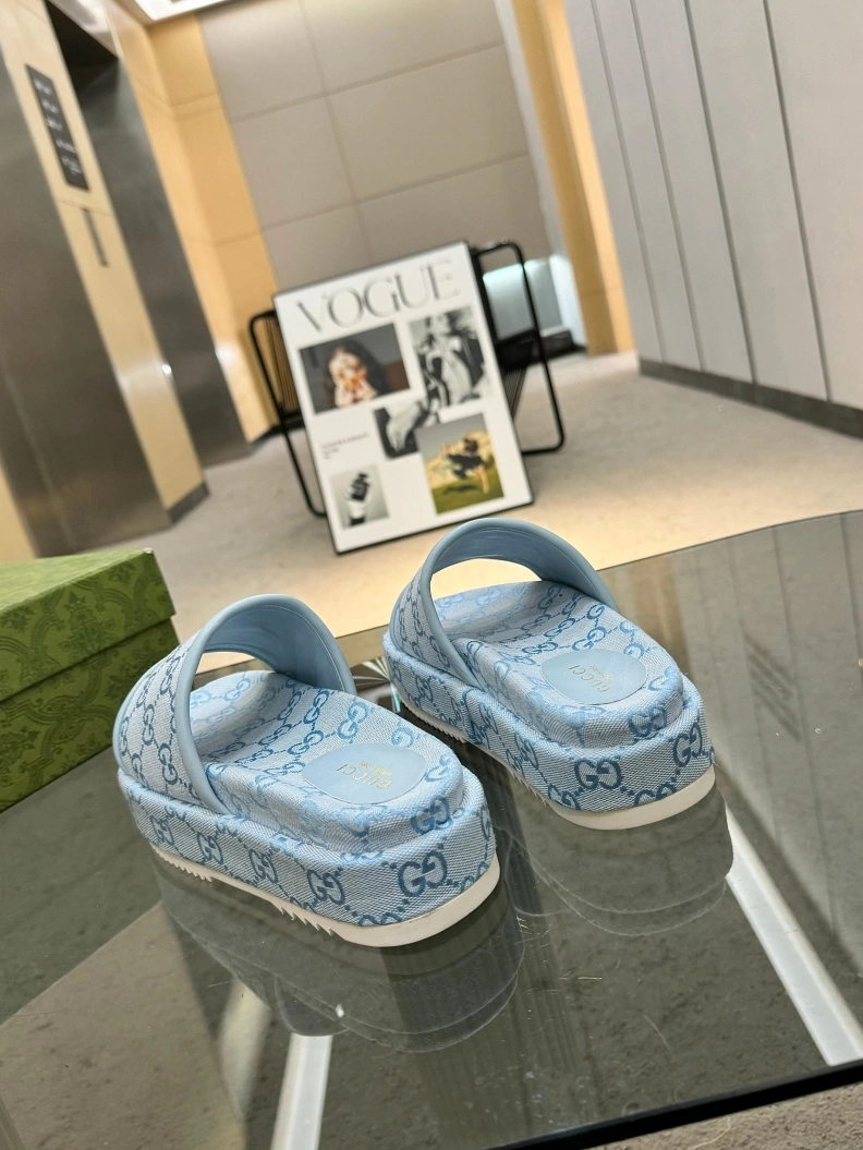 Refined Gxccx Slippers 157035