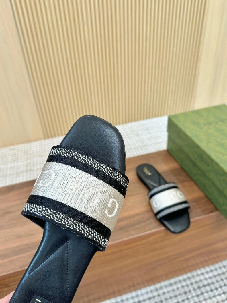 Gxccx Slippers NewStyle 157013