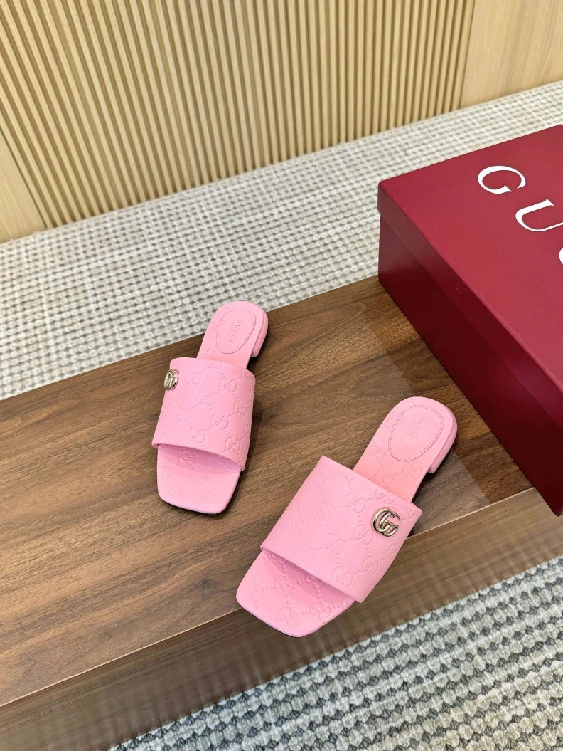 Comfortable Gxccx Slippers 157007