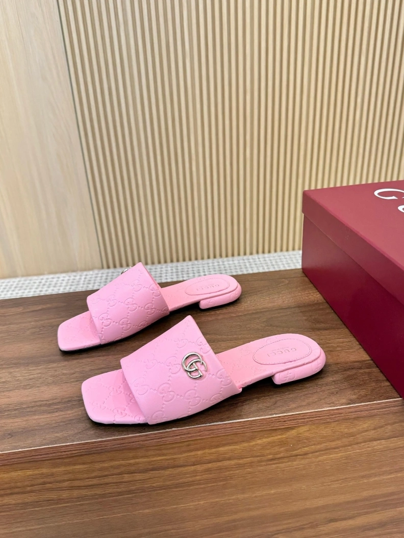 Comfortable Gxccx Slippers 157007