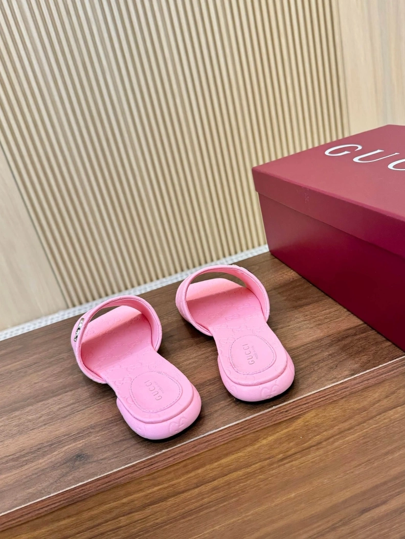 Comfortable Gxccx Slippers 157007