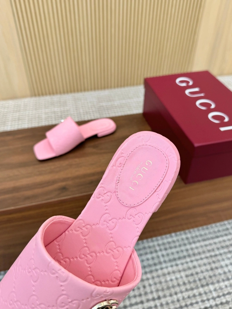 Comfortable Gxccx Slippers 157007