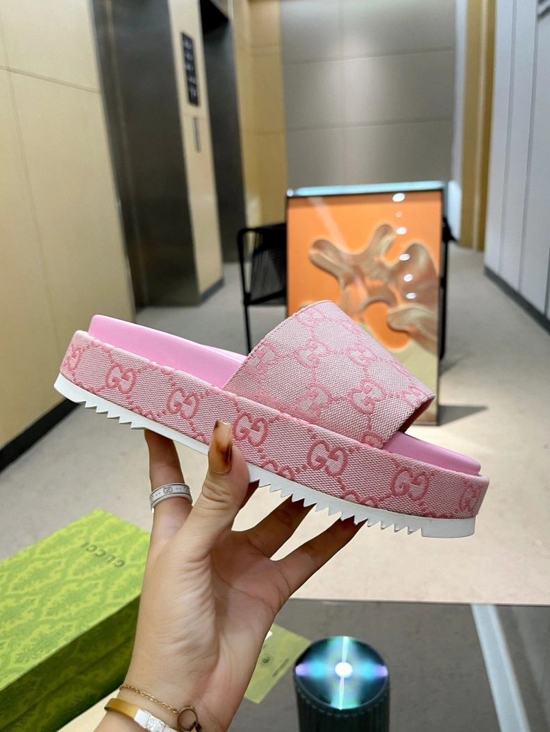 Soft Gxccx Slippers 157003