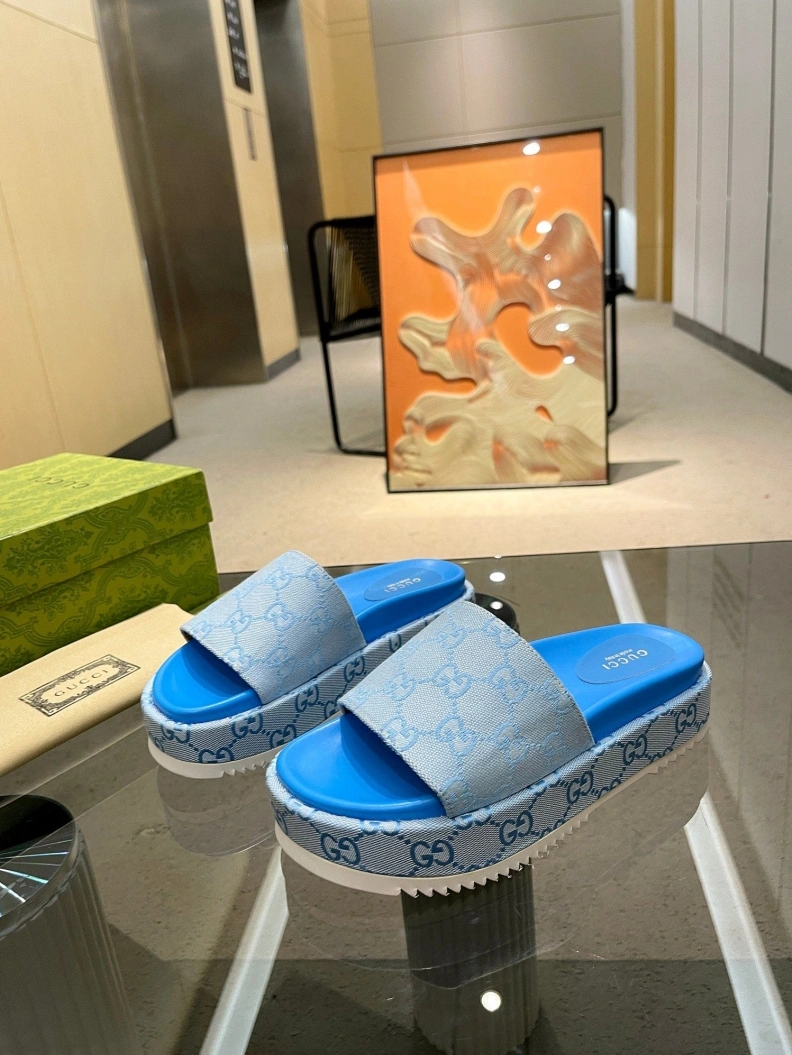 Gxccx Slippers Timeless 157002