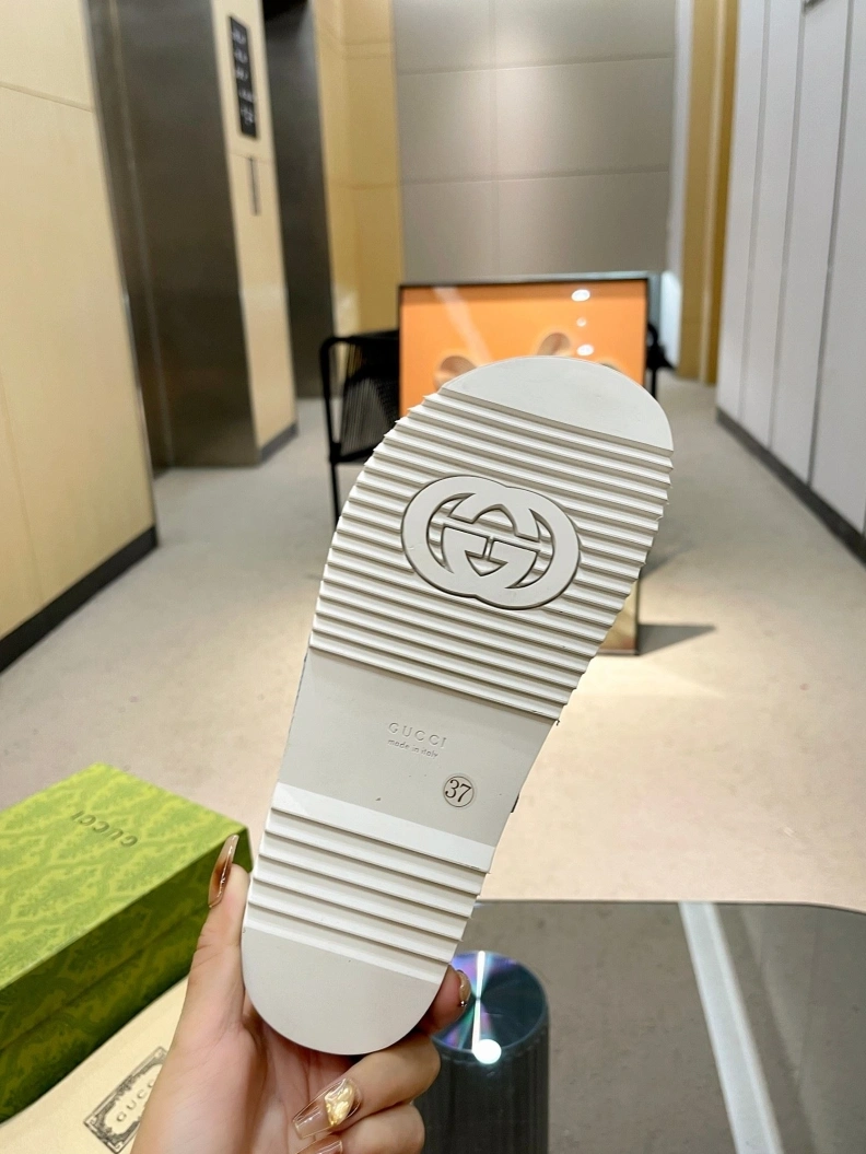 Gxccx Slippers Timeless 157002