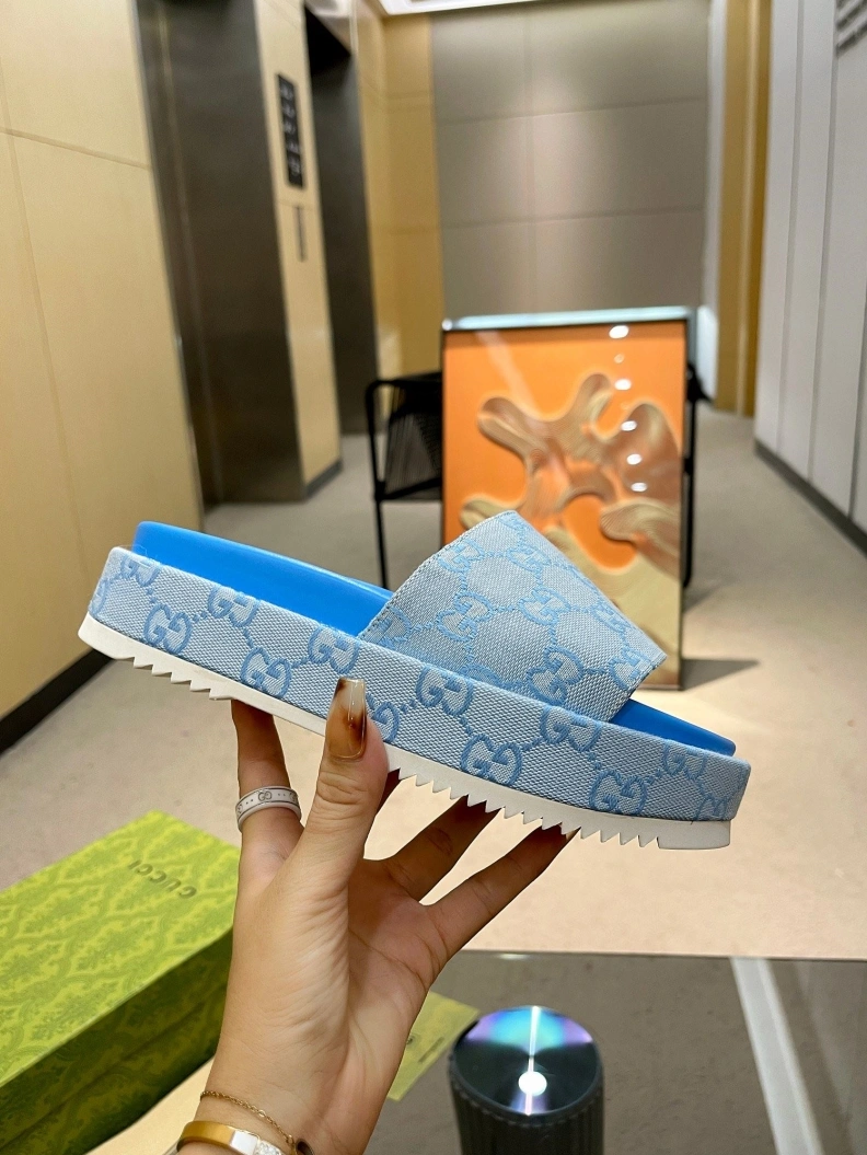 Gxccx Slippers Timeless 157002
