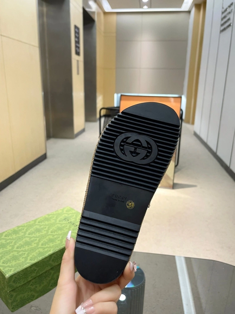Gxccx Slippers Reliable 156996