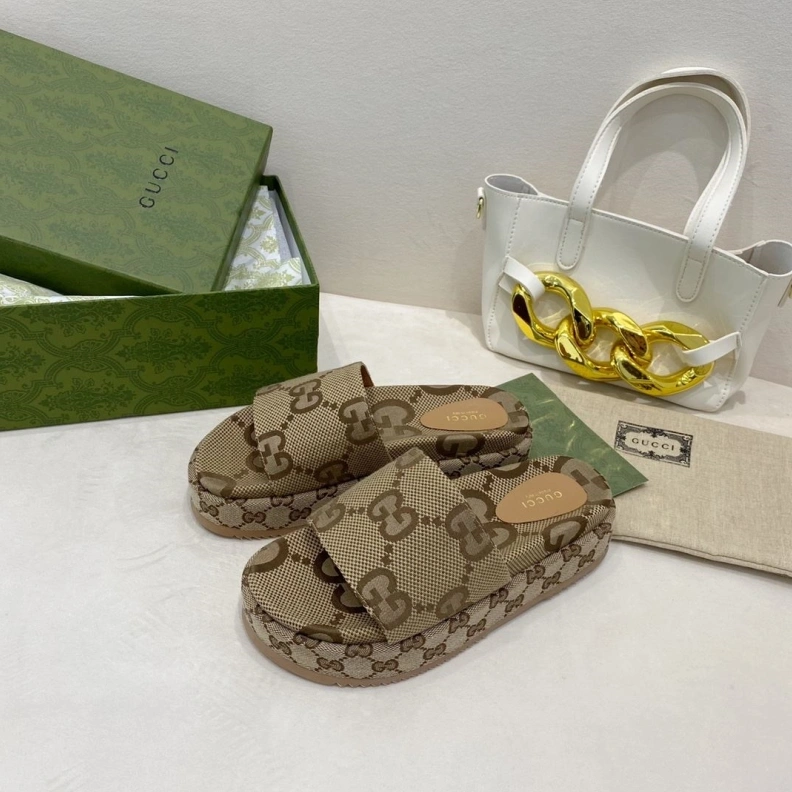 DailyWear Gxccx Slippers 156991