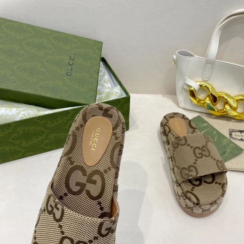 DailyWear Gxccx Slippers 156991