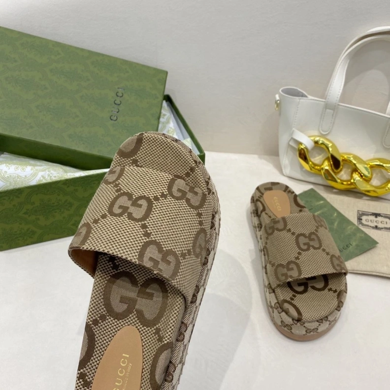 DailyWear Gxccx Slippers 156991