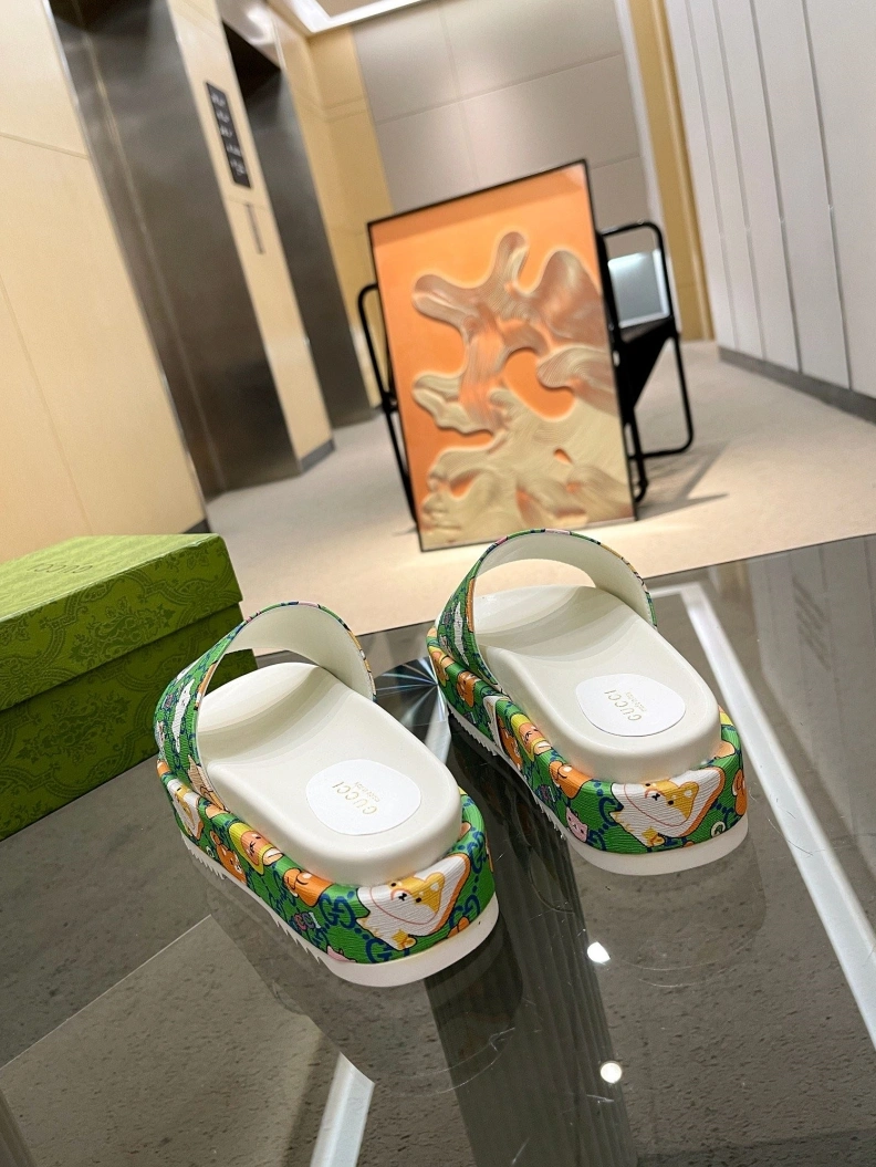 Stylish Gxccx Slippers 156974
