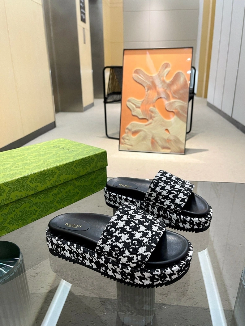 TopPick Gxccx Slippers 156975