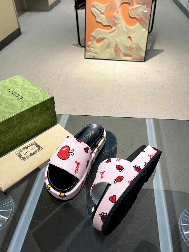 NewStyle Gxccx Slippers 156997