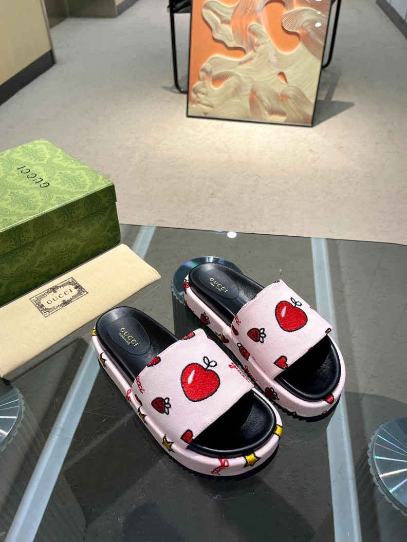 NewStyle Gxccx Slippers 156997