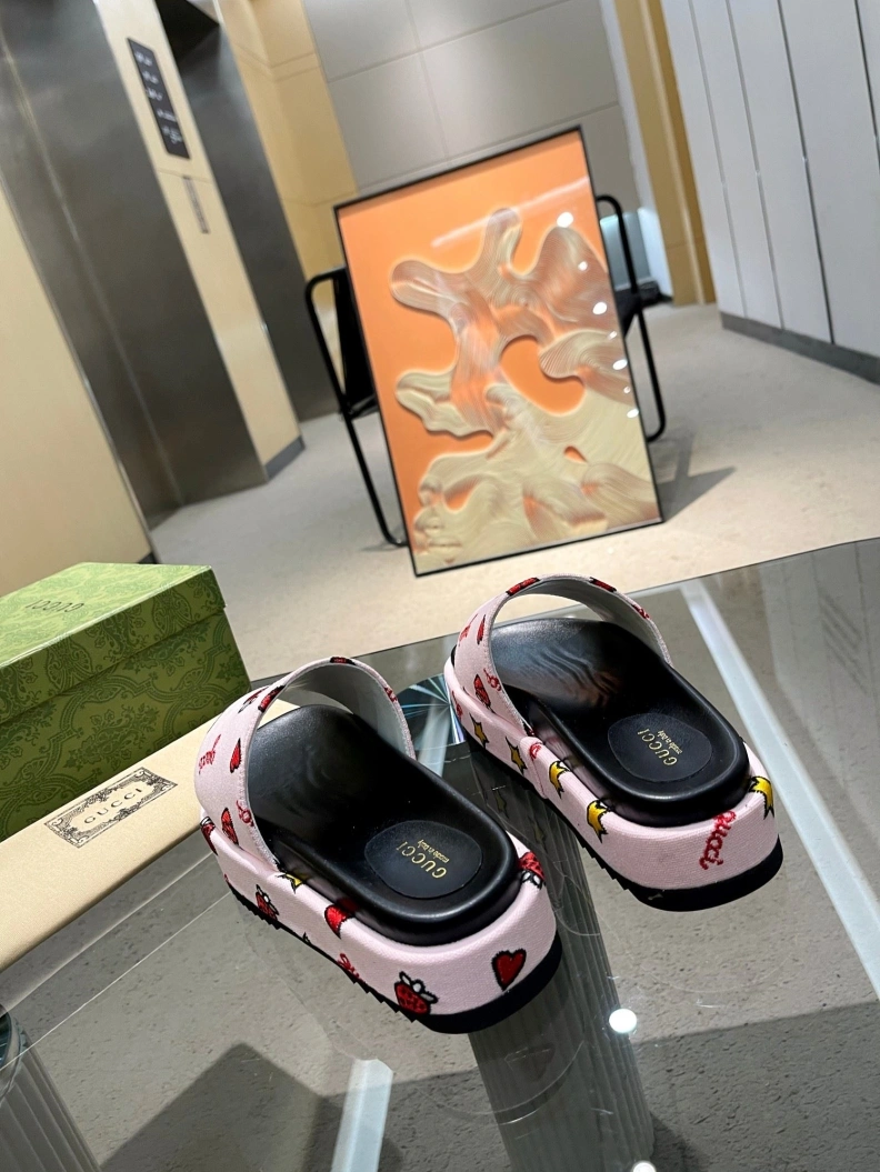 NewStyle Gxccx Slippers 156997