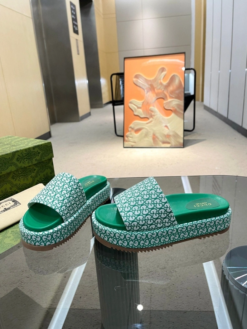 Gxccx Slippers Refined 156978