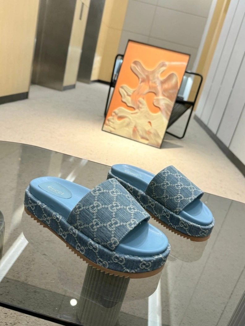 Gxccx Slippers Classic 156973