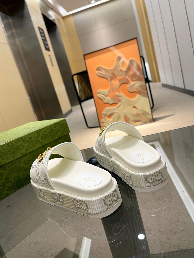 Gxccx Slippers Modern 156968