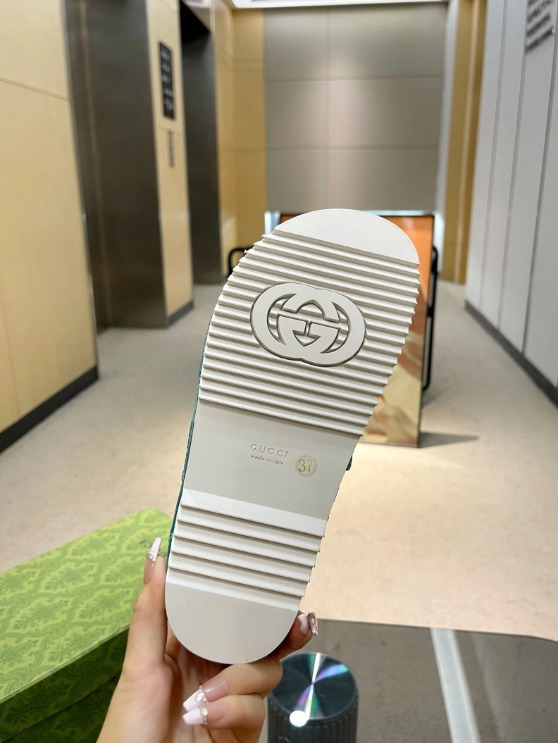 Gxccx Slippers Classic 156967