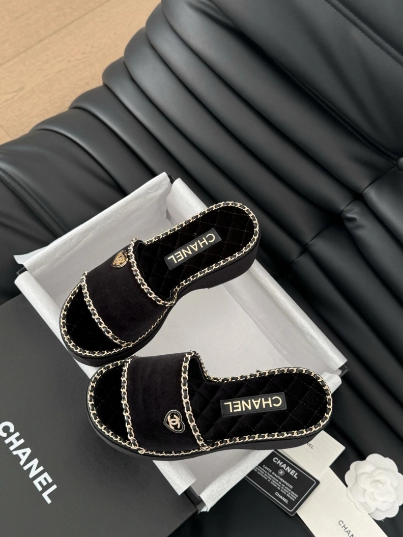 Chxnxl Slippers WellDesigned 118821