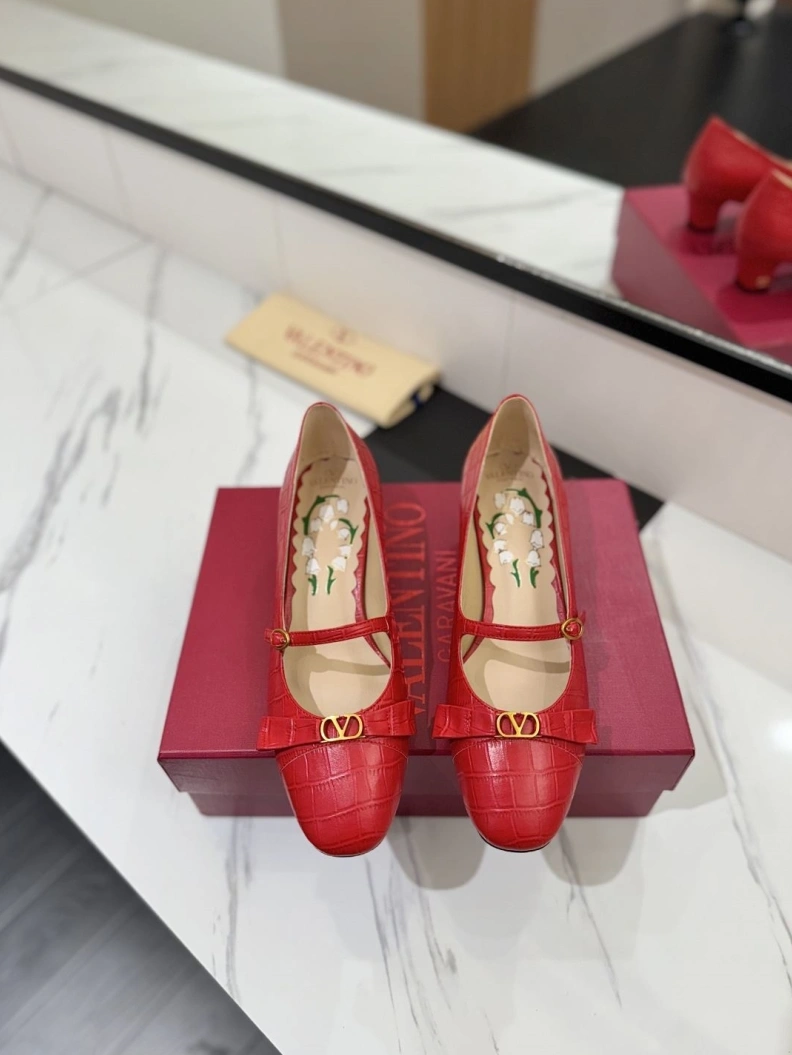 Versatile Vxlxntino flat shoes 229578