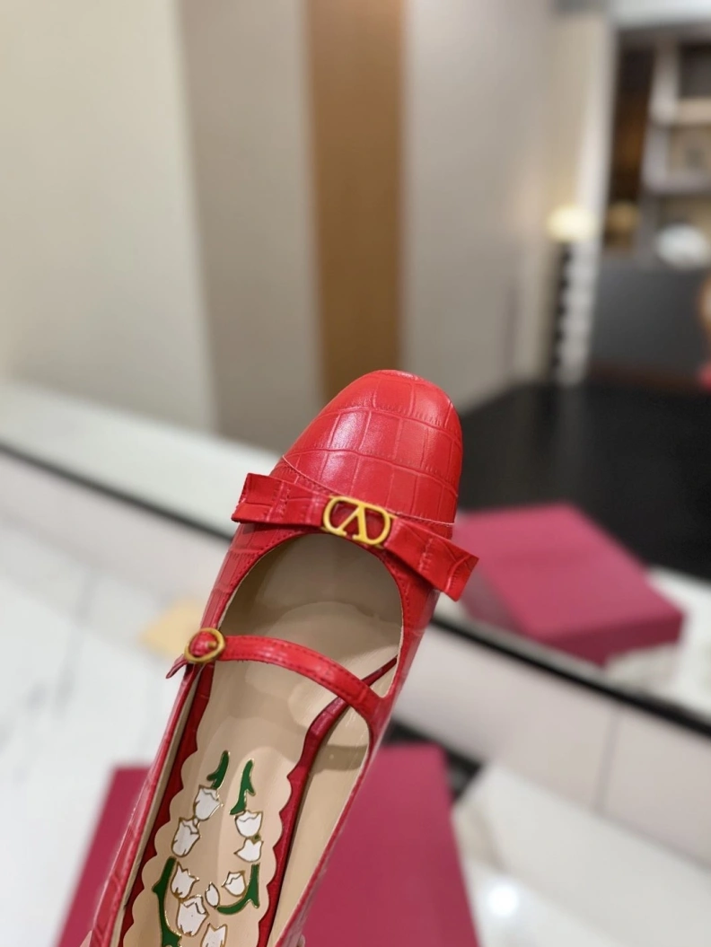 Versatile Vxlxntino flat shoes 229578