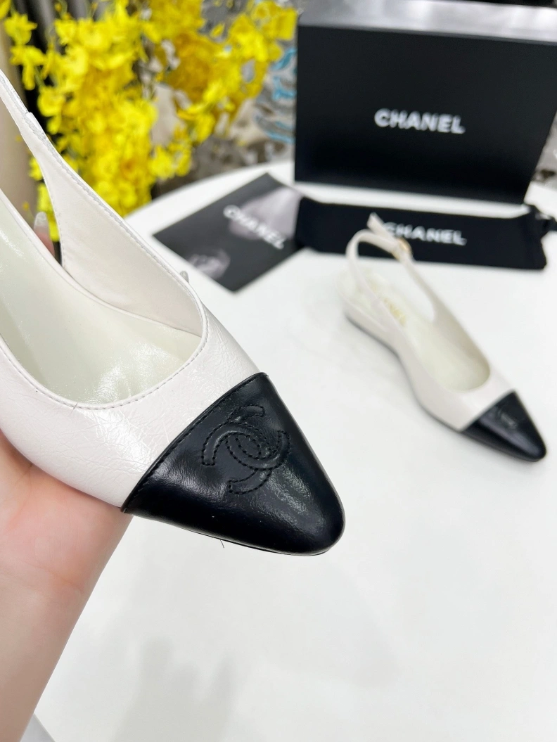 Fashionable Chxnxl Sandals 119089