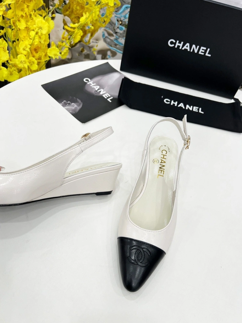 Fashionable Chxnxl Sandals 119089