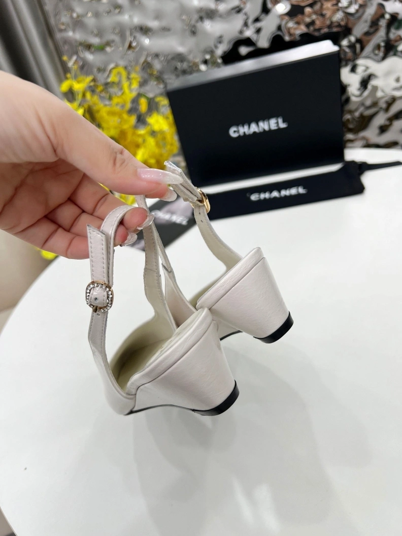 Fashionable Chxnxl Sandals 119089